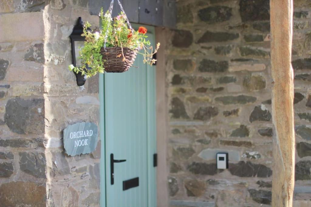 Orchard Nook - Sleeps 4, 2 Bedrooms Kendal Eksteriør billede